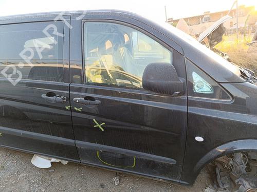 Used Right front door MERCEDES-BENZ VITO / MIXTO Van (W639) 115 CDI (639.601, 639.603, 639.605) (150 hp) 27515559