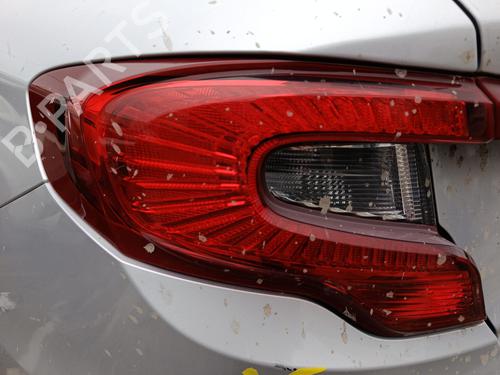 Used Left taillight Left taillight FIAT TIPO Saloon (356_, 357_) 1.3 D (356SXB1A, 356SXH1A, 356SXD1A) (95 hp) 33202909 33202909