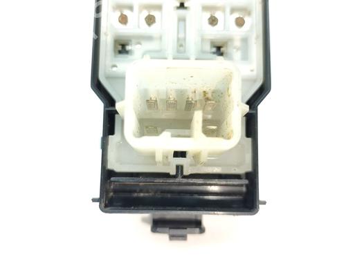 Left front window switch PEUGEOT 108 1.0 VTi 72 | BP33120340I27 - Image 2