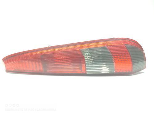 Used Right taillight FORD FIESTA V (JH_, JD_) 1.4 TDCi (68 hp) 18134704
