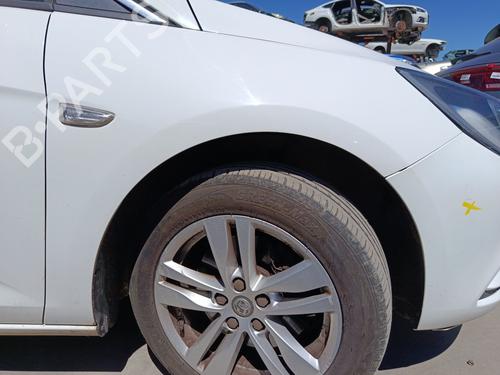 Used Right front fenders Right front fenders OPEL ASTRA K Sports Tourer (B16) 1.6 CDTi (35) (110 hp) 35964095 35964095