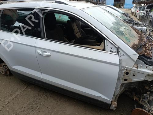Used Right front door SKODA KAROQ (NU7, ND7) [2017-2025]  30775374