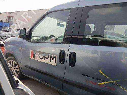 Used Left front door Left front door OPEL COMBO Tour (X12) 1.6 CDTI (C26, D26, E26, C05) (105 hp) 40098327 40098327