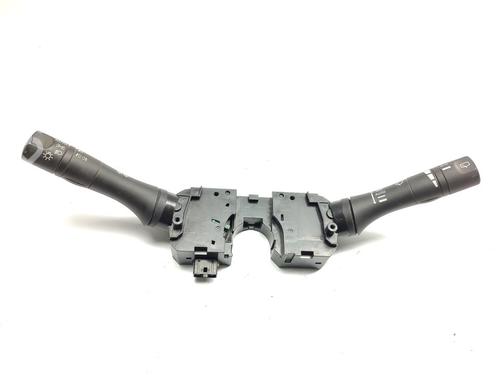 Mando luces NISSAN JUKE (F15) 1.2 DIG-T (115 hp) 16507346