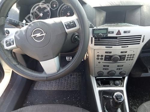 Left taillight OPEL ASTRA H GTC (A04)  | BP22275855C34 