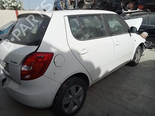 Front right lock SKODA ROOMSTER (5J7) 1.2 | BP16783617C97 