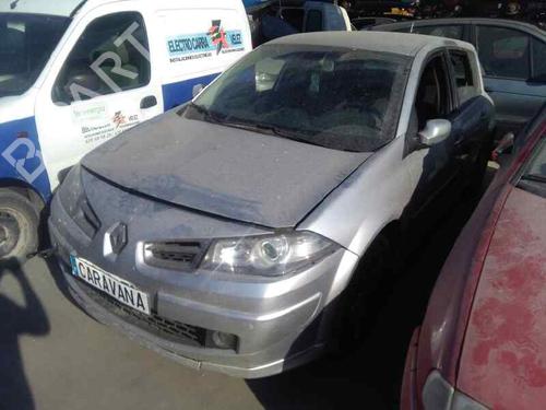 Brugte RENAULT MEGANE II (BM0/1_, CM0/1_) 2.0 dCi (BM1K, CM1K) (150 hp) 4336946
