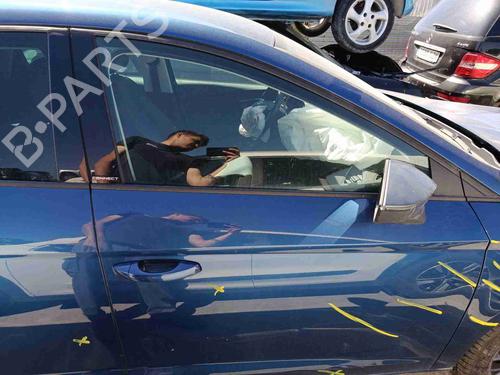 right-front-door-seat-leon-st-5f8-2012-2013-2014-2015-2016-2017-2018-2019-2020-36049910 main image