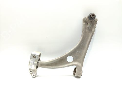 Used Left front suspension arm AUDI Q3 (8UB, 8UG) [2011-2020]  16504052