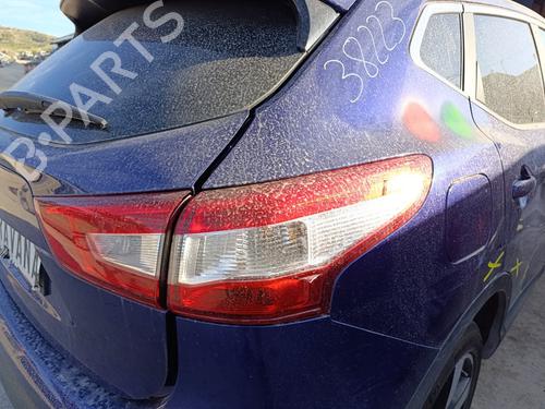 Used Right taillight NISSAN QASHQAI II (J11, J11_) 1.2 DIG-T (115 hp) 28839220