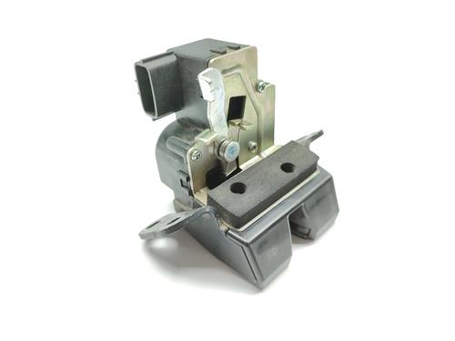 Used Tailgate lock KIA CEE'D Hatchback (ED) [2006-2012]  18528001