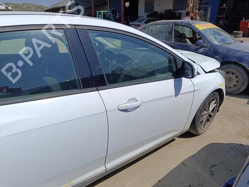 Used Right front door FORD FOCUS III [2010-2020]  28525197