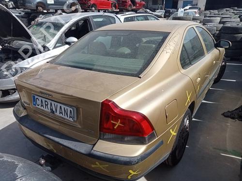 Left taillight VOLVO S60 I (384) 2.4 D | BP31081501C34