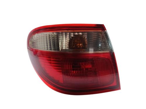 Used Left taillight NISSAN ALMERA II (N16) 2.2 Di (110 hp) 31979775