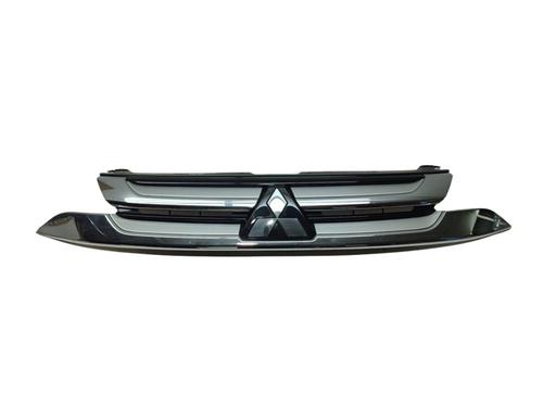 Used Grille MITSUBISHI OUTLANDER III (GG_W, GF_W, ZJ, ZL, ZK) 2.0 4WD (GF7W) (150 hp) 28034615