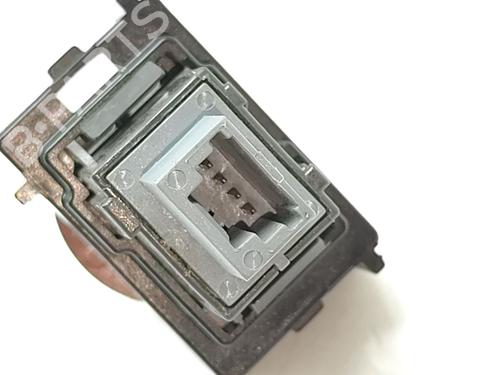 Warning switch TOYOTA AURIS (_E18_) 1.8 Hybrid (ZWE186_, ZWE186R) | BP33208659I22 - Image 3