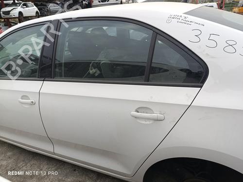 Dør venstre bak RENAULT RAPID [1994-1998]  31664801