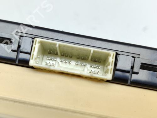 Fuse box TOYOTA AURIS (_E18_)  | BP18661385E1 