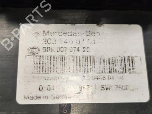 Fuse box MERCEDES-BENZ C-CLASS (W203) C 270 CDI (203.016) | BP25793378E1 