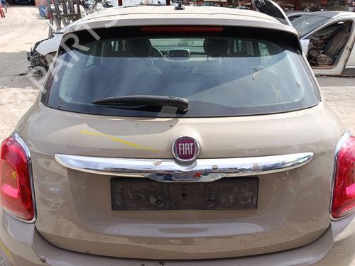 tailgate-fiat-500x-334_-2014-32695729 main image