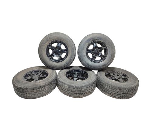 Used Rim MITSUBISHI PAJERO III (V7_W, V6_W) 3.2 Di-D (V68W, V78W) (165 hp) 18198712