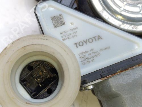 Front left window mechanism TOYOTA AURIS Estate (_E18_) 1.8 Hybrid (ZWE186_, ZWE186R, ZWE186H) | BP29715510C22 