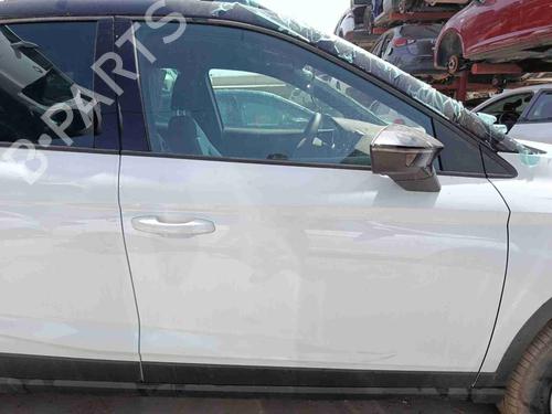 right-front-door-seat-arona-kj7-kjp-2017-36674735 main image