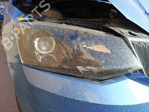 Used Right headlight Right headlight SKODA FABIA III (NJ3) 1.2 TSI (90 hp) 40228146 40228146