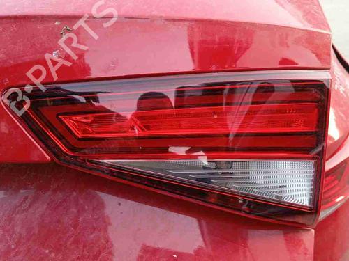 Used Right tailgate light Right tailgate light 39004453 39004453