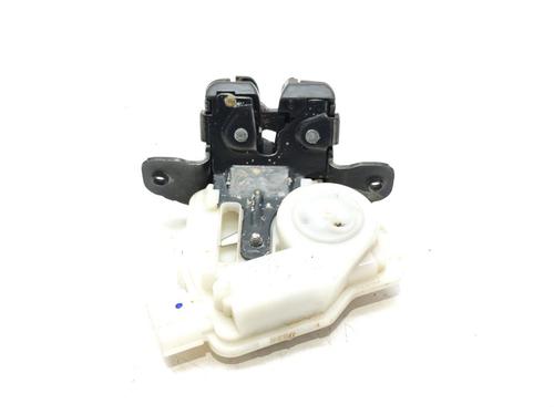 Used Tailgate lock TOYOTA AURIS (_E18_) [2012-2018]  26394786