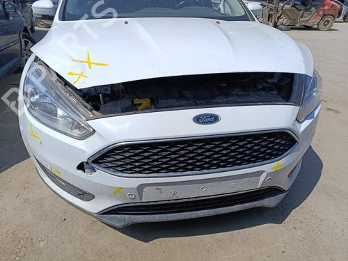 Used Front bumper FORD FOCUS III [2010-2020]  28525194