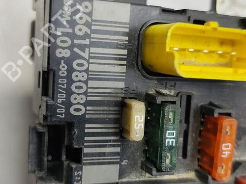 Used Fuse box Fuse box CITROËN C4 Picasso I MPV (UD_) [2006-2015] 26394729 26394729