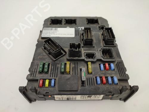 Used Fuse box PEUGEOT 407 (6D_) 2.0 HDi 135 (6DRHRH, 6DRHRE, 6DRHRG, 6DRHRJ) (136 hp) 16510384