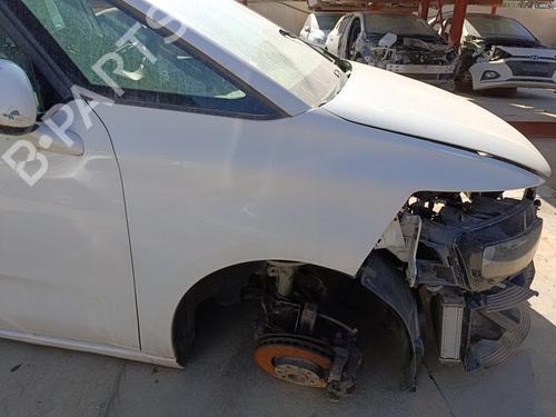 Used Right front fenders CITROËN C4 Picasso II [2013-2025]  29070451