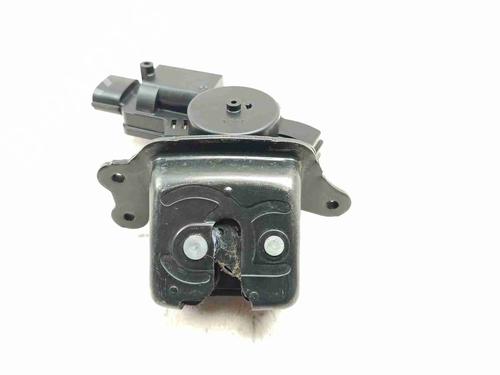 Used Tailgate lock Tailgate lock TOYOTA C-HR (_X1_) 1.8 Hybrid (ZYX10_, ZYX11_) (98 hp) 36499297 36499297
