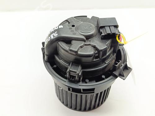 Used Heater blower motor RENAULT ARKANA I (LCM_, LDN_) 1.3 TCe 140 (LDN0) (140 hp) 33202833