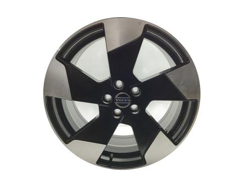 Used Rim VOLVO EX30 (416) Electric (272 hp) 31026894