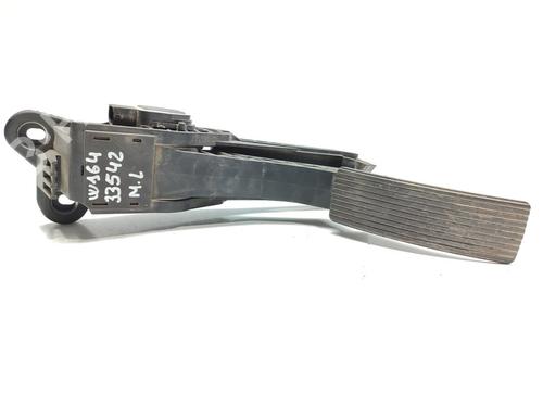 Pedal MERCEDES-BENZ M-CLASS (W164) ML 320 CDI 4-matic (164.122) | BP17459165I4 