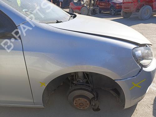 Used Right front fenders VW GOLF VI (5K1) 1.6 TDI (90 hp) 29076865