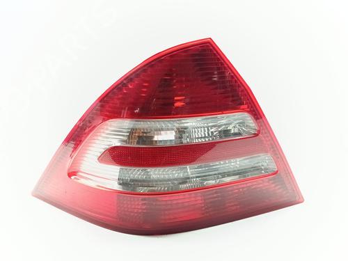 Used Left taillight Left taillight MERCEDES-BENZ C-CLASS (W203) C 220 CDI (203.006, 203.008) (143 hp) 34240291 34240291