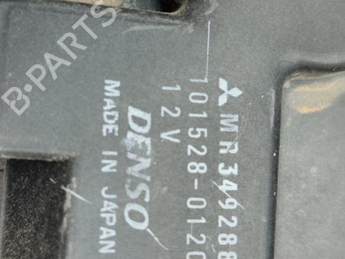 Rear right lock MITSUBISHI PAJERO III (V7_W, V6_W) 3.2 Di-D (V68W) | BP16881052C99 