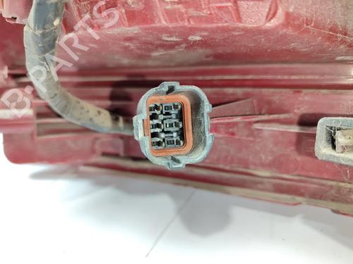 Right taillight KIA CARENS III MPV (UN) 2.0 CRDi 140 | BP18117229C35 