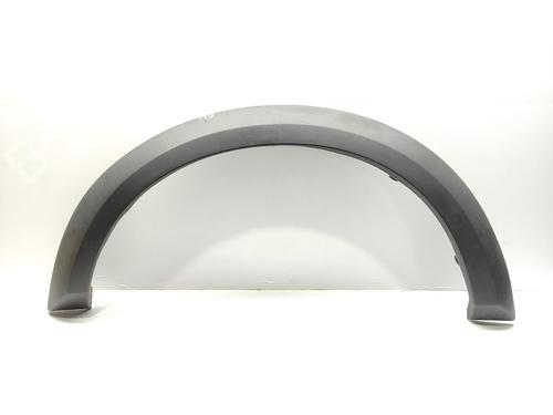 Used Front left wheel arch trim LAND ROVER DISCOVERY III (L319) 2.7 TD 4x4 (190 hp) 20292095