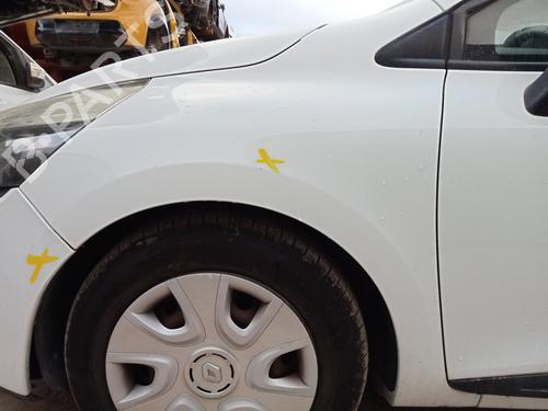 Used Left front fenders RENAULT CLIO IV (BH_) [2012-2021]  30699252