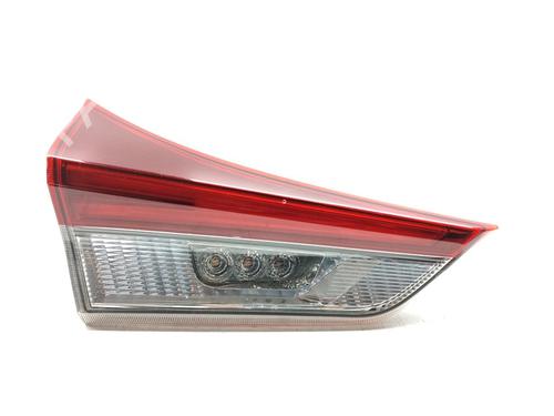 Venstre baglygte bagklap TOYOTA AURIS (_E18_) 1.8 Hybrid (ZWE186_, ZWE186R) (136 hp) 30471742