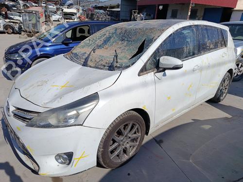 Used Parts TOYOTA VERSO (_R2_) 2.0 D-4D (AUR20_, AUR20R) 4642127