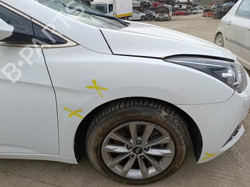 Used Right front fenders HYUNDAI i40 I (VF) 1.7 CRDI (141 hp) 30471784