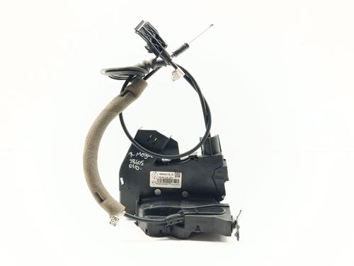 front-right-lock-renault-megane-iv-hatchback-b9amn_-2015-31971988 main image