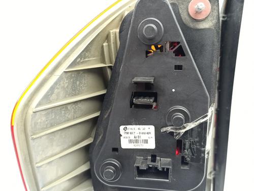 Left taillight BMW X3 (E83) 2.0 d | BP33204629C34 - Image 3