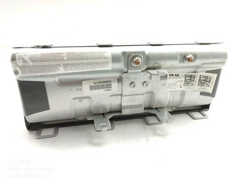 Used Knee airbag SEAT LEON (5F1) [2012-2021]  16517426